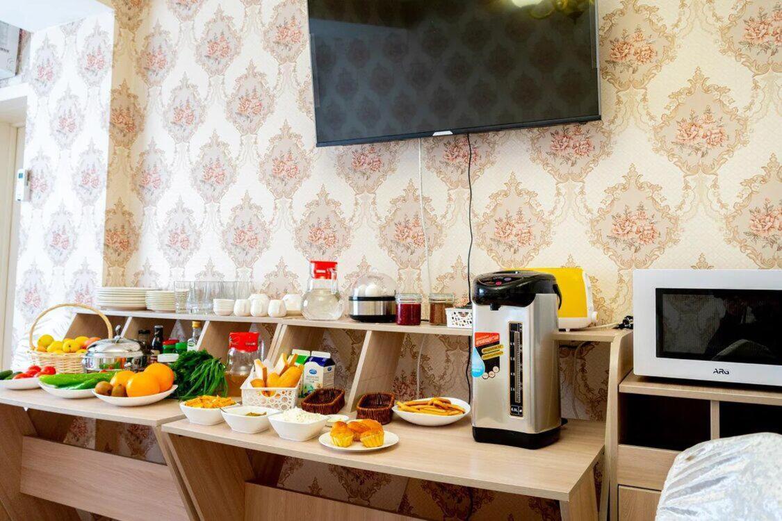 Gold Boutique Hotel Алматы Экстерьер фото