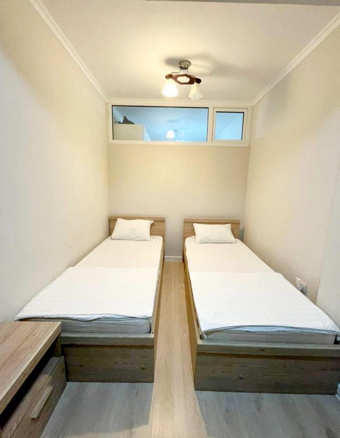 Gold Boutique Hotel Алматы Экстерьер фото