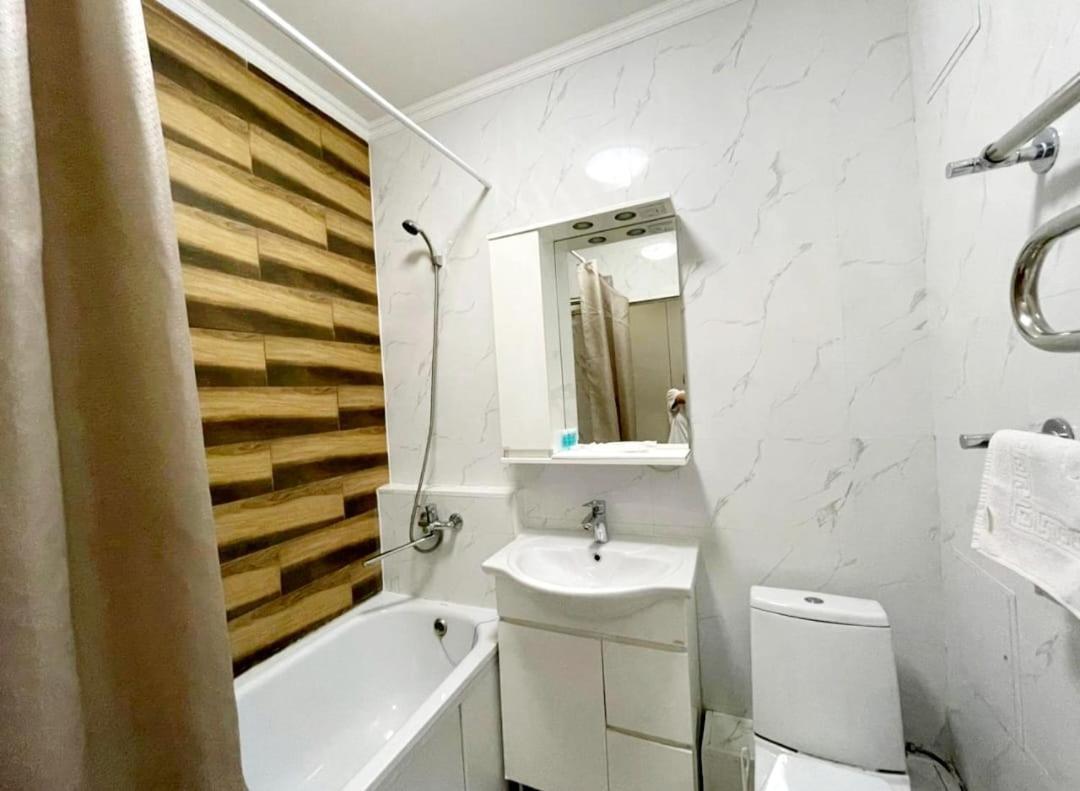 Gold Boutique Hotel Алматы Экстерьер фото