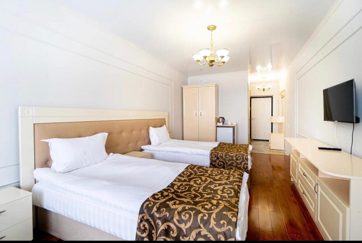 Gold Boutique Hotel Алматы Экстерьер фото