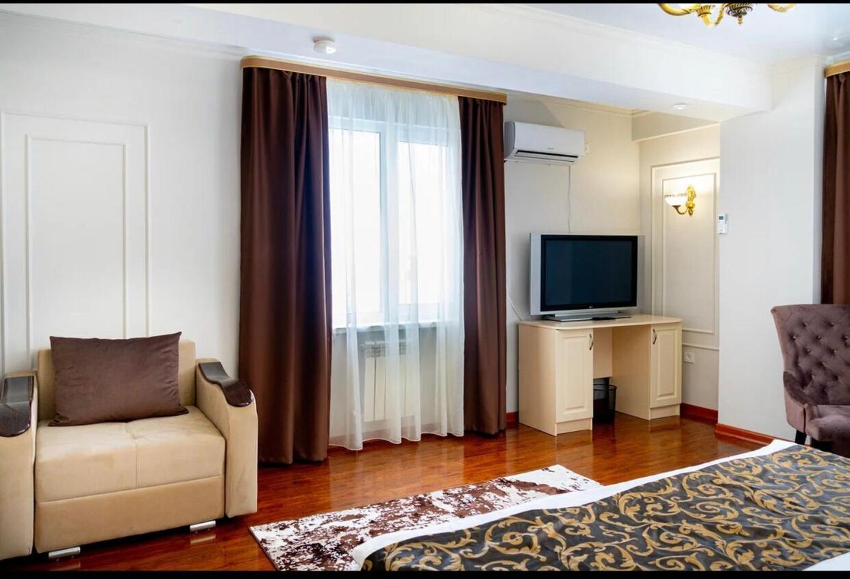 Gold Boutique Hotel Алматы Экстерьер фото